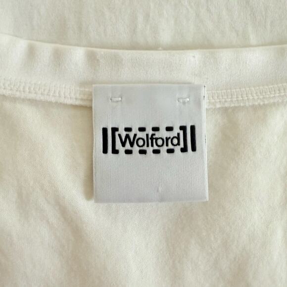 Wolford Ontario Tank Top Size Large 59244 V-neck Cream Satin Trim Minimalist - Picture 2 of 5